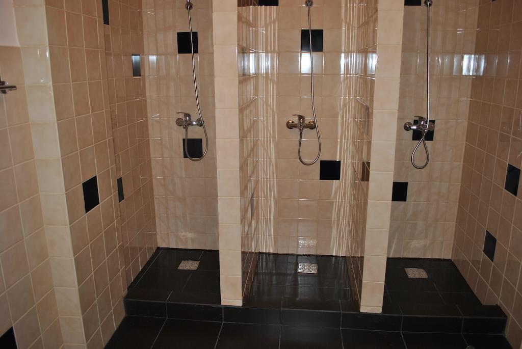 Vogue Hostel Βουκουρέστι Δωμάτιο φωτογραφία
