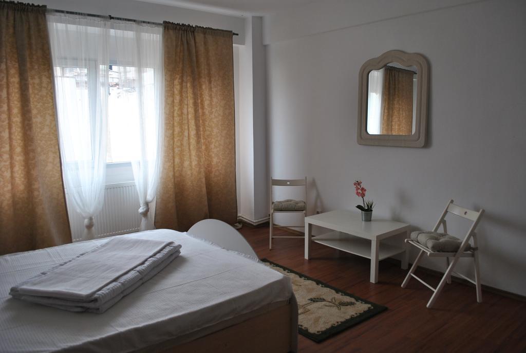 Vogue Hostel Βουκουρέστι Εξωτερικό φωτογραφία