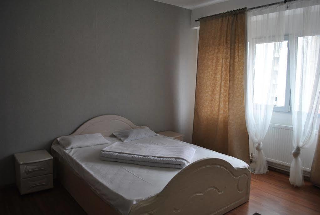 Vogue Hostel Βουκουρέστι Εξωτερικό φωτογραφία